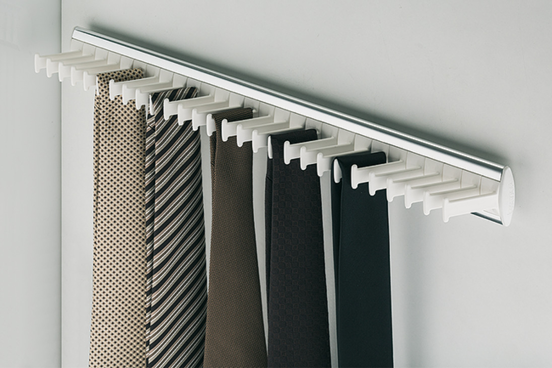 Tie Rack Fixed 28 Ties White